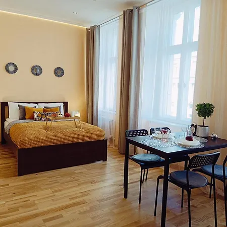 Appartement Centrally Located *