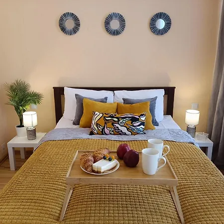 Apartment Centrally Located *